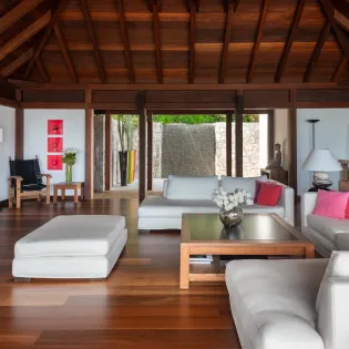 1.2 kyr living room SBP