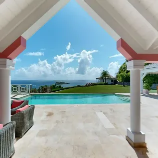 1.4 mustique exterior 1 SBP