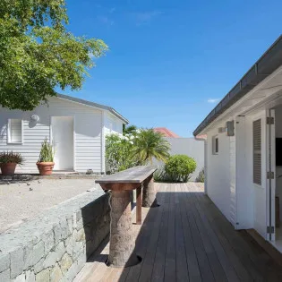 0 vacation rental photo St Barthelemy WV EBA Villa Villa Pastels St Barts Villa EBAdek03 desktop SBP