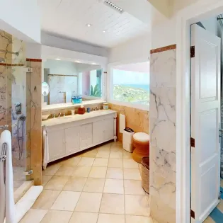 10.2 mustique primary bathroom SBP
