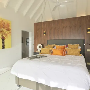 10.2 secret garden guest bedroom 1 SBP