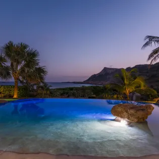 10.3 la roche dans i eau exterior nightly 3 SBP
