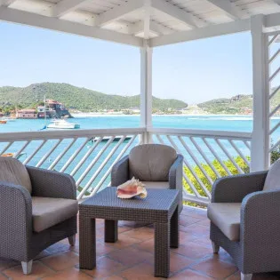 1 vacation rental photo St Barthelemy HEN SOU Villa Sous la Falaise St Barts Villa SOUter03 desktop