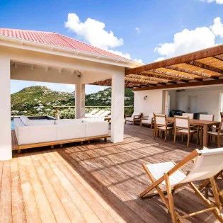 1 vacation rental photo St Barthelemy WV APE Villa Au Paille En Queue St Barts Villa APEdek02 desktop SBP