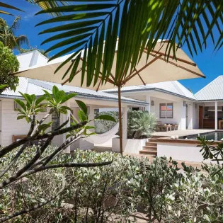 1 vacation rental photo St Barthelemy WV EBA Villa Villa Pastels St Barts Villa EBAext01 desktop SBP