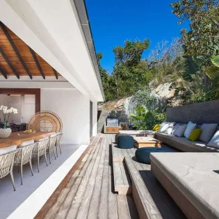 1 vacation rental photo St Barthelemy WV LER Villa Les Roches St Barts Villa LERdek01 desktop SBP