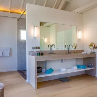 2 vacation rental photo St Barthelemy WV AQA Villa Aqua St Barts Villa AQAbth05 desktop SBP