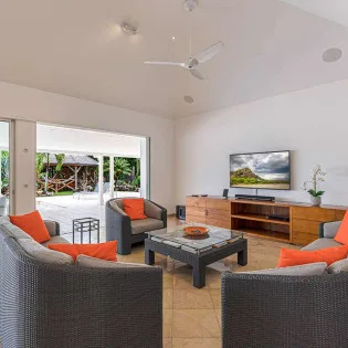 2 vacation rental photo St Barthelemy WV EMM Villa Les Jardins St Barts Villa EMMliv01 desktop SBP