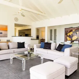 3 vacation rental photo St Barthelemy WV AUS Villa Mirande St Barts Villa AUSliv03 desktop SBP