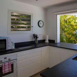 3 vacation rental photo St Barthelemy WV TOR Villa La Tortue St Barts Villa TORkit01 desktop SBP
