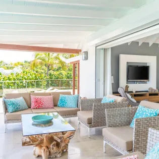4 vacation rental photo St Barthelemy WV ISI Villa Isia St Barts Villa ISIliv01 desktop SBP