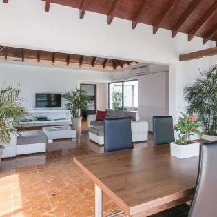 4 vacation rental photo St Barthelemy WV VDD Villa Villa Do Dragan St Barts Villa VDDdin02 desktop SBP