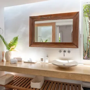 14.1 gaillac guest bathroom 2 SBP