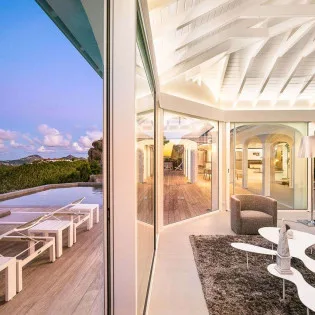 5 vacation rental photo St Barthelemy WV BYZ Villa Byzantine St Barts Villa BYZliv05 desktop