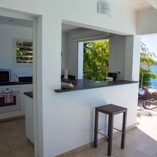 5 vacation rental photo St Barthelemy WV TOR Villa La Tortue St Barts Villa TORkit03 desktop SBP