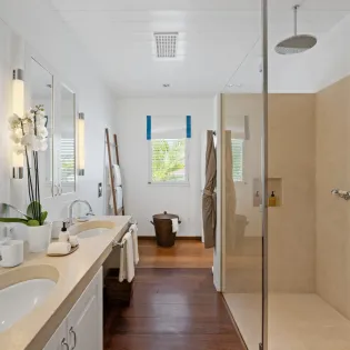 15.2   camp david  bathroom 7   guest SBP