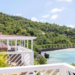 7 vacation rental photo St Barthelemy HEN SOU Villa Sous la Falaise St Barts Villa SOUviw01 desktop