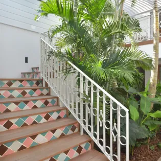 17.1 la romance entryway SBP
