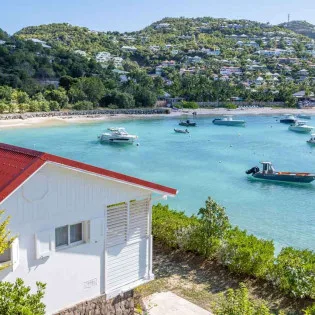 8 vacation rental photo St Barthelemy HEN SOU Villa Sous la Falaise St Barts Villa SOUviw02 desktop