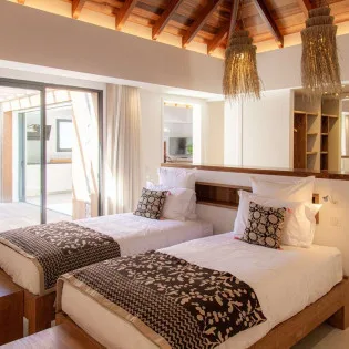 8 vacation rental photo St Barthelemy WV ACG Villa Greenheart St Barts Villa ACGbd202 desktop