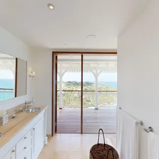 18.1 mustique bungalow primary bathroom SBP