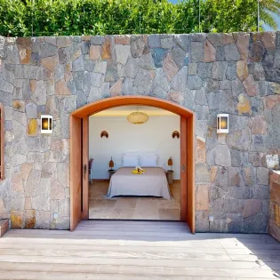 19.4 mustique bungalow guest bedroom 1 SBP