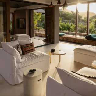 2.1 aqualis living room SBP