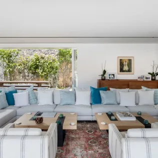 2.1 kreola living room SBP