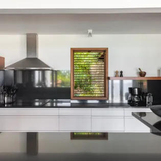 2.2 kyr kitchen SBP