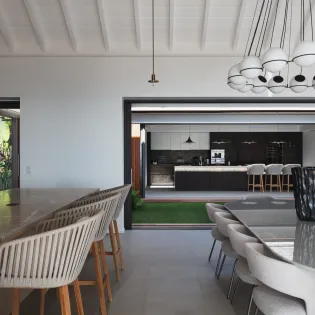 2.3 natacha living room SBP