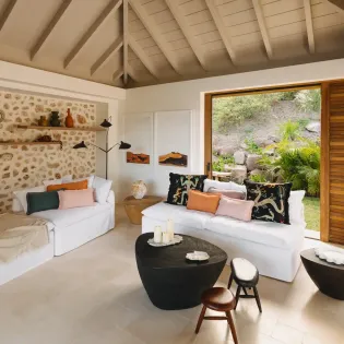 2.4 anima living room SBP