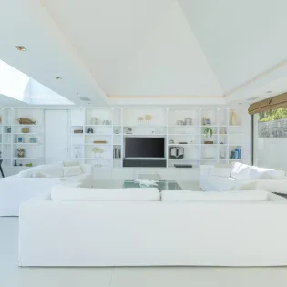 2.4 loukoko living room SBP