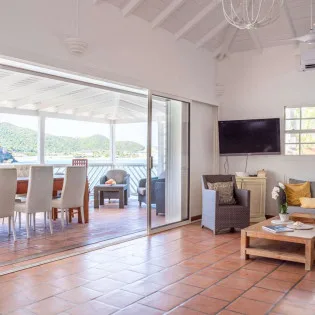 0 vacation rental photo St Barthelemy HEN SOU Villa Sous la Falaise St Barts Villa SOUliv03 desktop