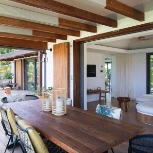 1 vacation rental photo St Barthelemy WV CTH Villa Case Thalie St Barts Villa CTHdin01 desktop SBP