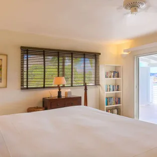 1 vacation rental photo St Barthelemy WV LUZ Villa Lilas St Barts Villa LUZbd101 desktop SBP
