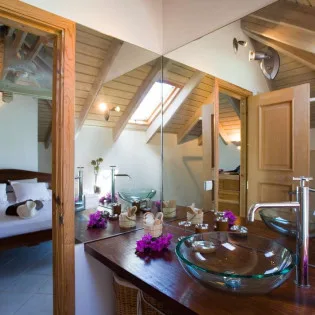 2 vacation rental photo St Barthelemy WV BEA Villa Lo DAmour St Barts Villa beabd103 desktop SBP