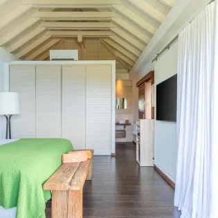 4 vacation rental photo St Barthelemy WV UPS Villa Upside St Barts Villa UPSbd101 desktop SBP