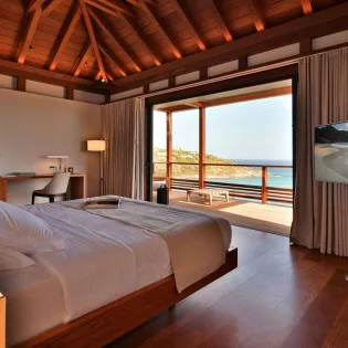 6 vacation rental photo St Barthelemy WV VUM Villa Villa Vue Mer St Barts Villa VUMbd101 desktop SBP