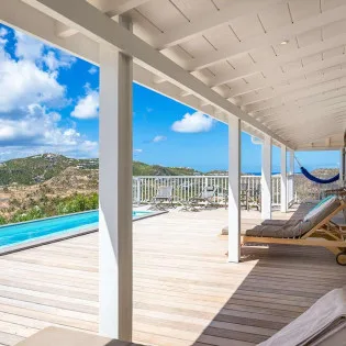 8 vacation rental photo St Barthelemy WV BBA Villa Supersky St Barts Villa bbadek02 desktop SBP