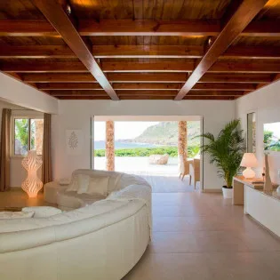 8 vacation rental photo St Barthelemy WV GFR Villa Roche dans l Eau St Barts Villa gfrliv03 desktop