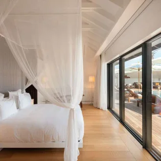 8 vacation rental photo St Barthelemy WV PEV Villa Petit Reev St Barts Villa PEVbd203 desktop SBP