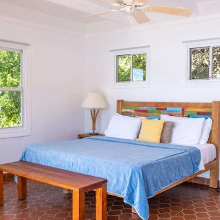 9 vacation rental photo St Barthelemy HEN SOU Villa Sous la Falaise St Barts Villa SOUbd407 desktop