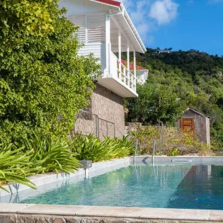  vacation rental photo St Barthelemy HEN SOU Villa Sous la Falaise St Barts Villa SOUpol03 desktop