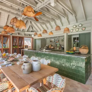 3.1 maison saline kitchen SBP