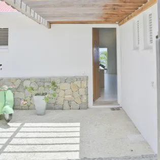 3.2 coeur de pirate mudroom entryway SBP