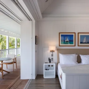 4.2 kreola bedroom 1 SBP