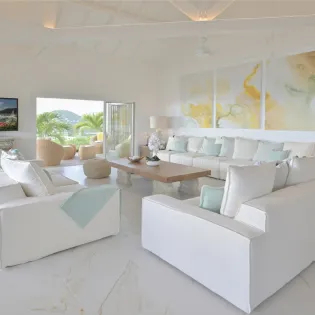 5.1 coeur de pirate living room SBP