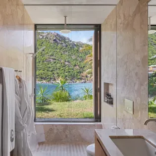 5.1 jangali bathroom 1 SBP