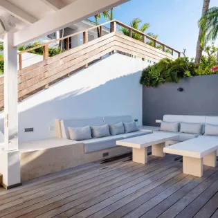  vacation rental photo St Barthelemy WV VNA Villa Vina Aurore St Barts Villa vnadek06 desktop SBP