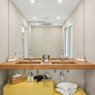 6.2 oyono bathroom 1 SBP